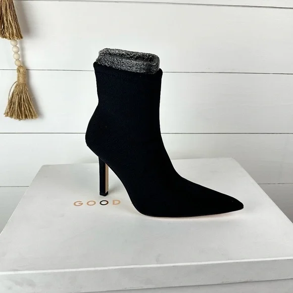 NIB Good American Ankle Black Stiletto Heeled Booties Style GA116SN-X Size 8.5